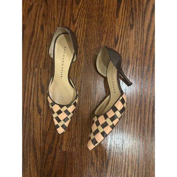 Richard Tyler Shoes - Women's Richard Tyler Heels Size 36.5 Brown and Peach